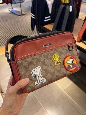 NWT Coach X Peanuts Graham Crossbody In Signature Canvas With Patches CE746 $398